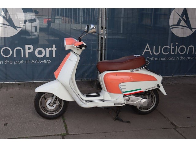 Scooter lambretta ln benzine 6kw 2012 (marge) - afbeelding 1 van  1