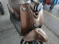 Scooter lowigi - afbeelding 6 van  8