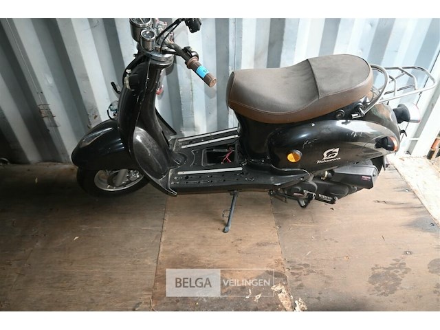 Scooter minerva - afbeelding 2 van  6