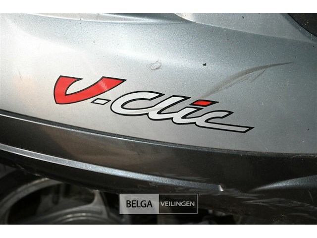 Scooter peugeot v-clic - afbeelding 5 van  5