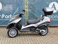 Scooter piaggio 300ie benzine 23pk 2011