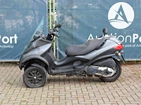 Scooter piaggio 500ie sport benzine 40pk 2014