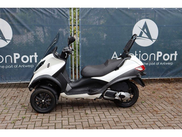 Scooter piaggio m64 benzine 2010 - afbeelding 1 van  1