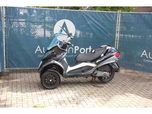 Scooter piaggio m64 benzine 22pk 2009 - afbeelding 1 van  1