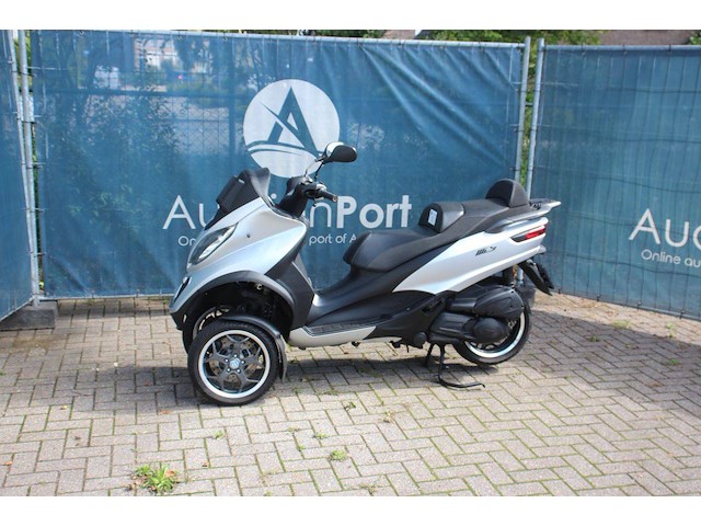 Scooter piaggio mp3 300 lt benzine 23pk 2015 - afbeelding 1 van  1