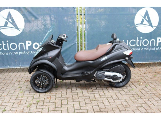 Scooter piaggio mp3 400 lt i.e benzine 2011 - afbeelding 1 van  1