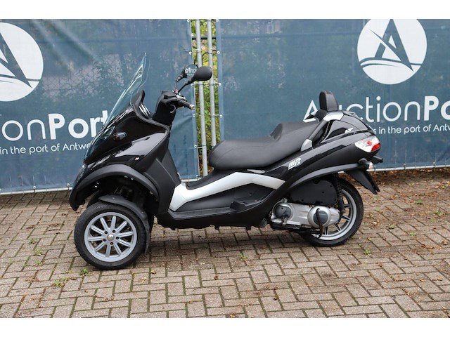 Scooter piaggio mp3 benzine 2009 - afbeelding 1 van  1