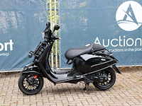 Scooter piaggio vespa sprint 50 benzine 2024 - afbeelding 1 van  1