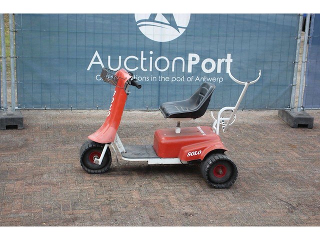 Scooter solo elektrisch - afbeelding 1 van  1