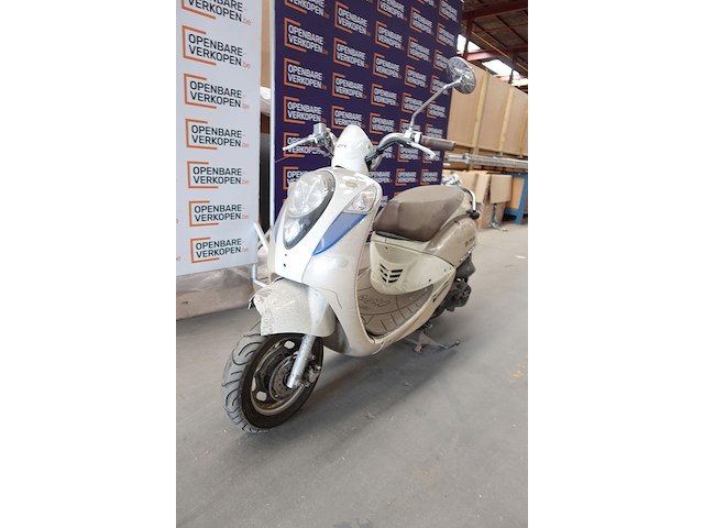 Scooter sym mio - afbeelding 7 van  14