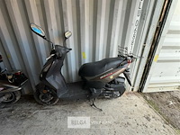 Scooter sym - afbeelding 9 van  12