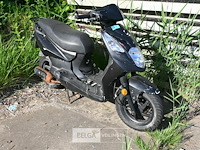 Scooter sym - afbeelding 1 van  6