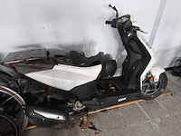 Scooter sym - afbeelding 3 van  11