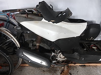 Scooter sym - afbeelding 4 van  11