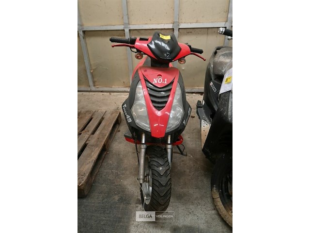 Scooter tanco 49 - afbeelding 2 van  7