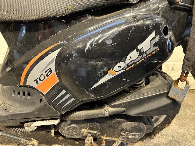 Scooter tgb 104t voor onderdelen - afbeelding 6 van  6