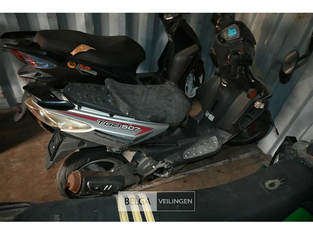 Scooter tgb 507 - afbeelding 1 van  4