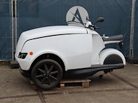 Scooter tripl elektrisch - afbeelding 1 van  1