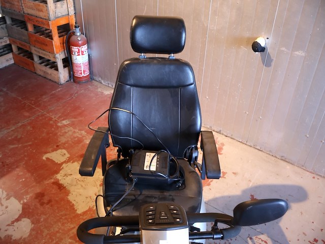 Scooter vermeiren - afbeelding 7 van  9