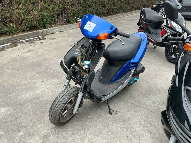 Scooter voor wisselstukken - afbeelding 1 van  5