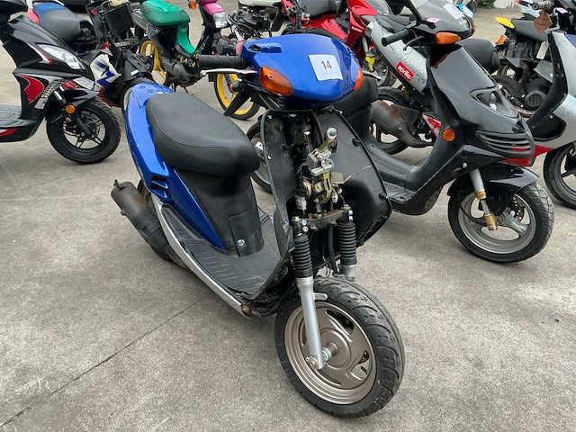 Scooter voor wisselstukken - afbeelding 2 van  5