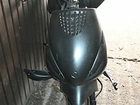 Scooter wrak - afbeelding 2 van  5