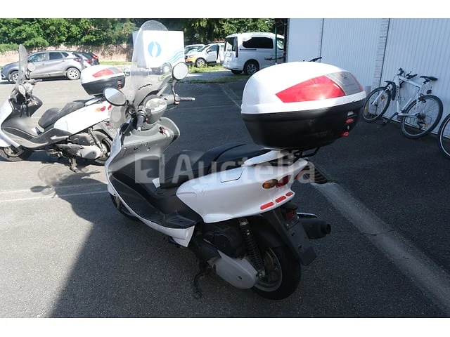 Scooter yamaha (vin: vtlse066000038224) - afbeelding 1 van  28