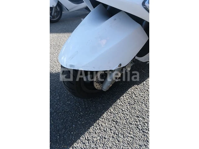 Scooter yamaha yp125e (2009-3,155 km)(vin:vtlse068000011913) - afbeelding 2 van  31