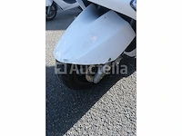 Scooter yamaha yp125e (2009-3,155 km)(vin:vtlse068000011913) - afbeelding 2 van  31