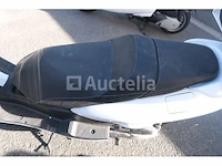 Scooter yamaha yp125e (2009-3,155 km)(vin:vtlse068000011913) - afbeelding 8 van  31