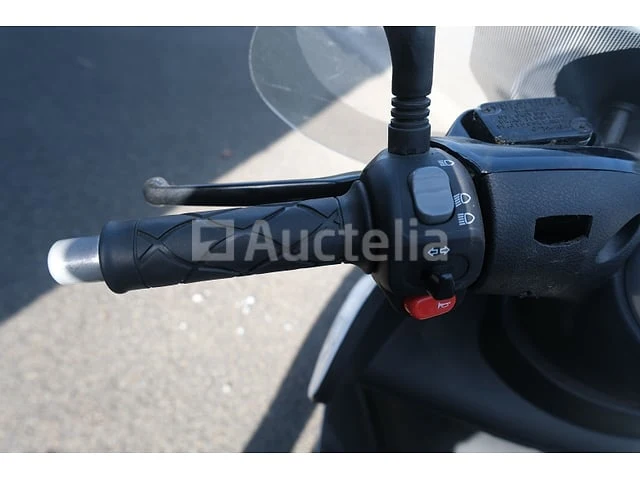 Scooter yamaha yp125e (2009-3,155 km)(vin:vtlse068000011913) - afbeelding 27 van  31