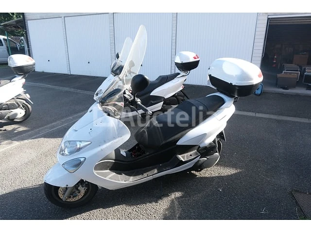 Scooter yamaha yp125e (2009-3,155 km)(vin:vtlse068000011913) - afbeelding 28 van  31