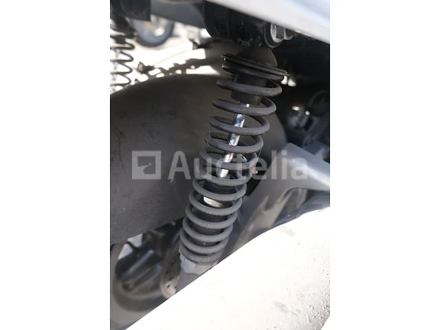 Scooter yamaha yp125e (2009-3,610 km)(vin:vtlse068000011453) - afbeelding 16 van  40
