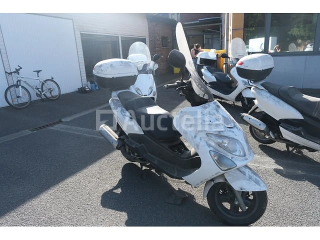 Scooter yamaha yp125e (2009-3,610 km)(vin:vtlse068000011453) - afbeelding 36 van  40