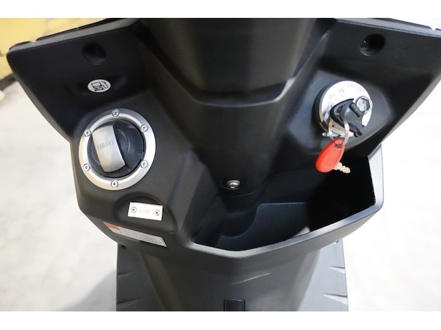 Scooter yamaha - afbeelding 8 van  11