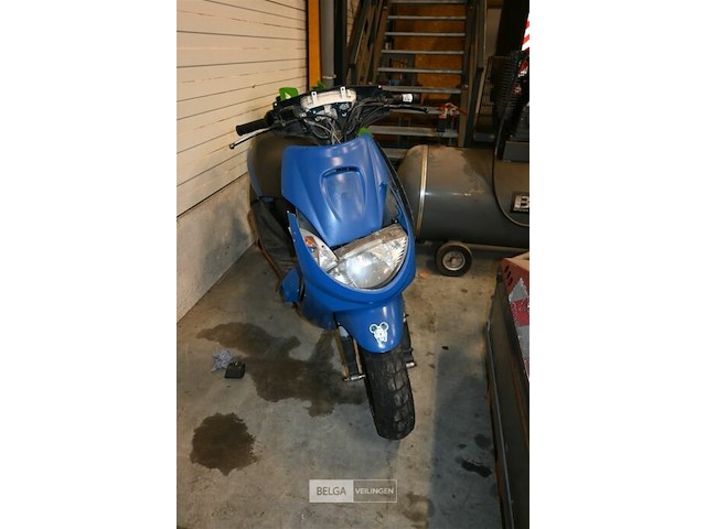 Scooter - afbeelding 3 van  6