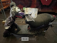 Scooter - afbeelding 1 van  6