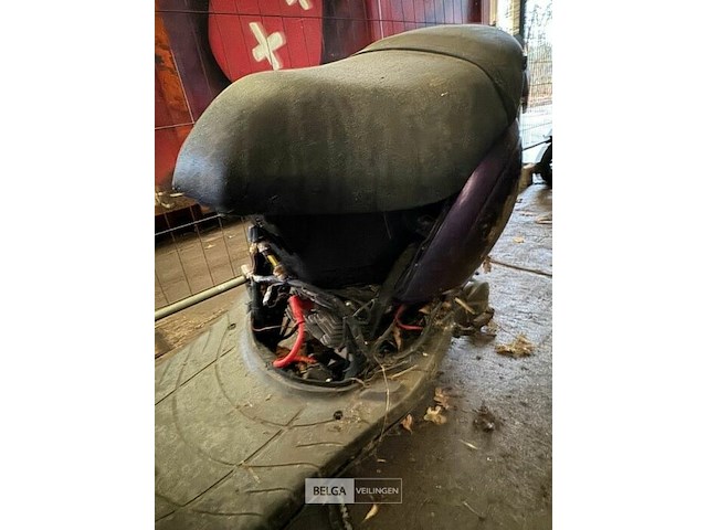 Scooter - afbeelding 6 van  6