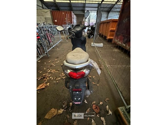 Scooter - afbeelding 8 van  8