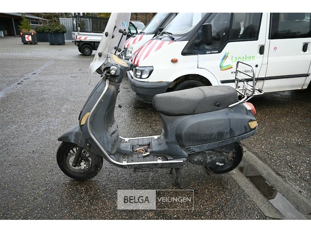 Scooter - afbeelding 2 van  8