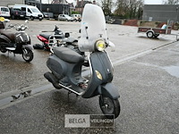 Scooter - afbeelding 4 van  8