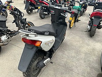 Scooter - afbeelding 2 van  6