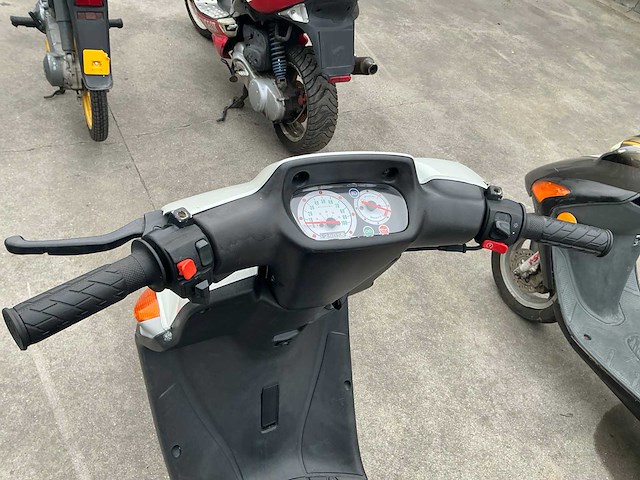 Scooter - afbeelding 5 van  6