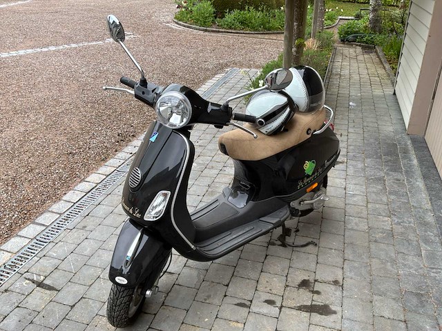 Scooter - afbeelding 6 van  12