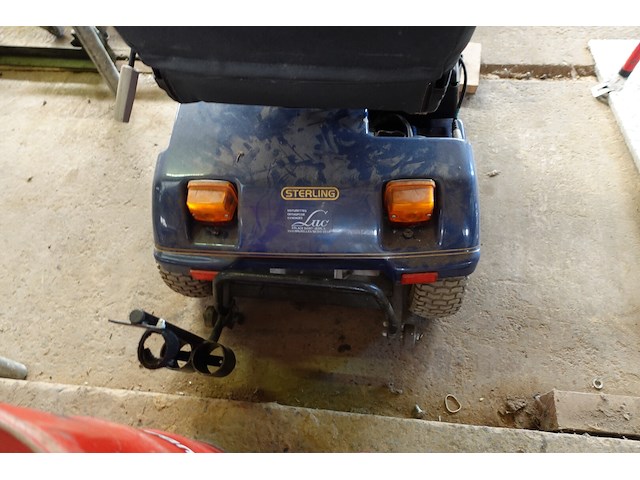 Scootmobiel (batterijen te vervangen) - afbeelding 4 van  4