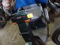 Scootmobiel booster - afbeelding 1 van  5
