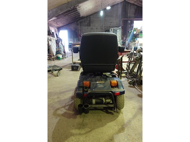 Scootmobiel - afbeelding 2 van  10