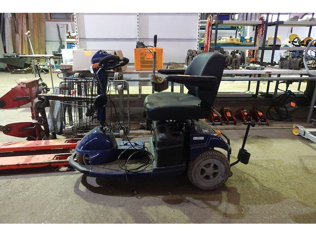 Scootmobiel - afbeelding 1 van  10