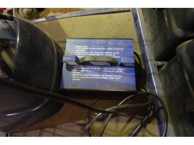 Scootmobiel - afbeelding 7 van  10