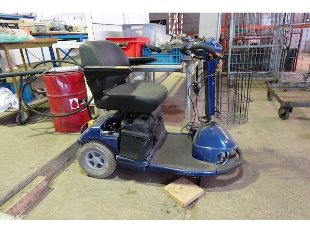 Scootmobiel - afbeelding 1 van  8